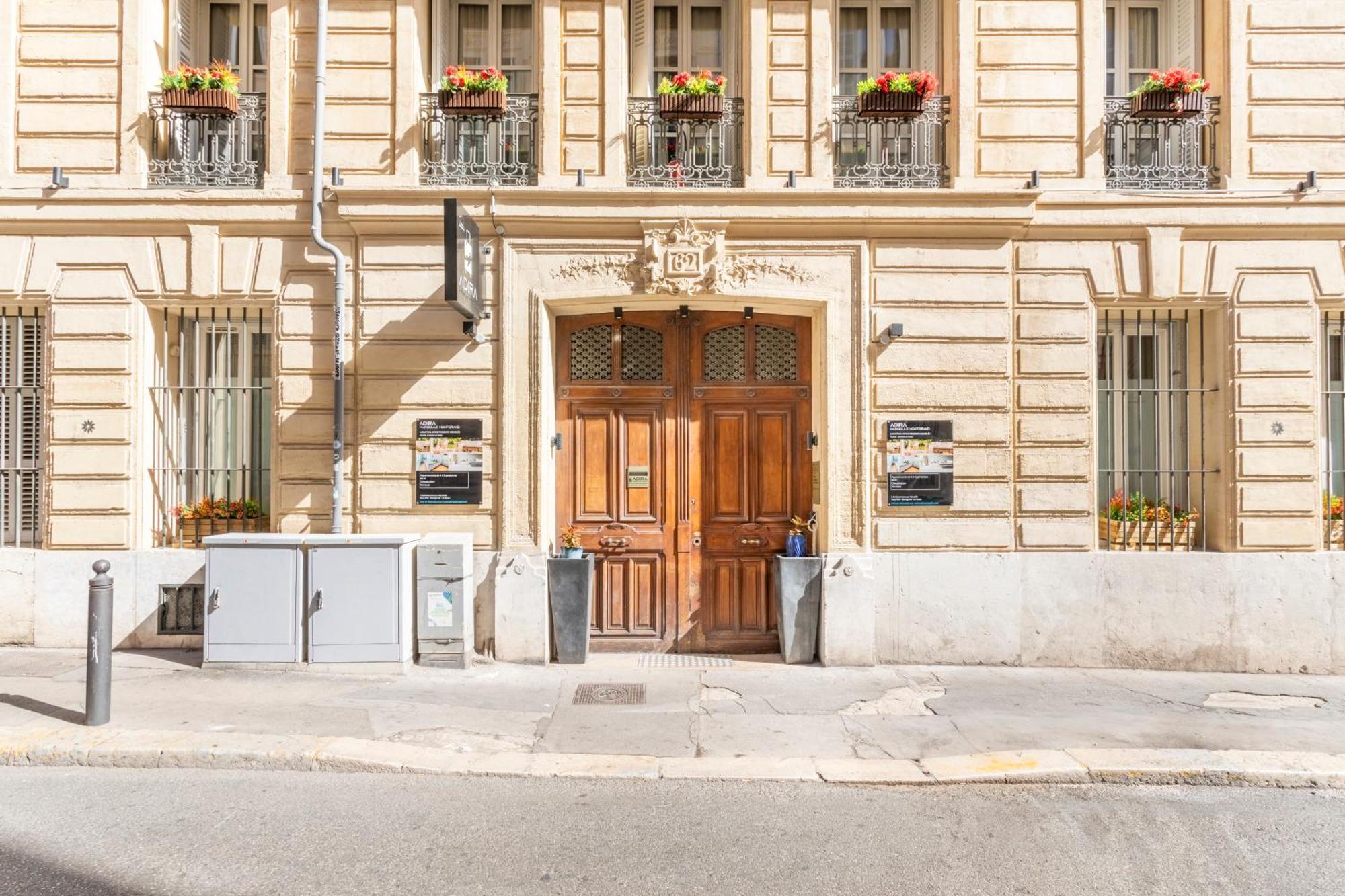 Adira Marseille Montgrand 2 Etoiles Daire Dış mekan fotoğraf