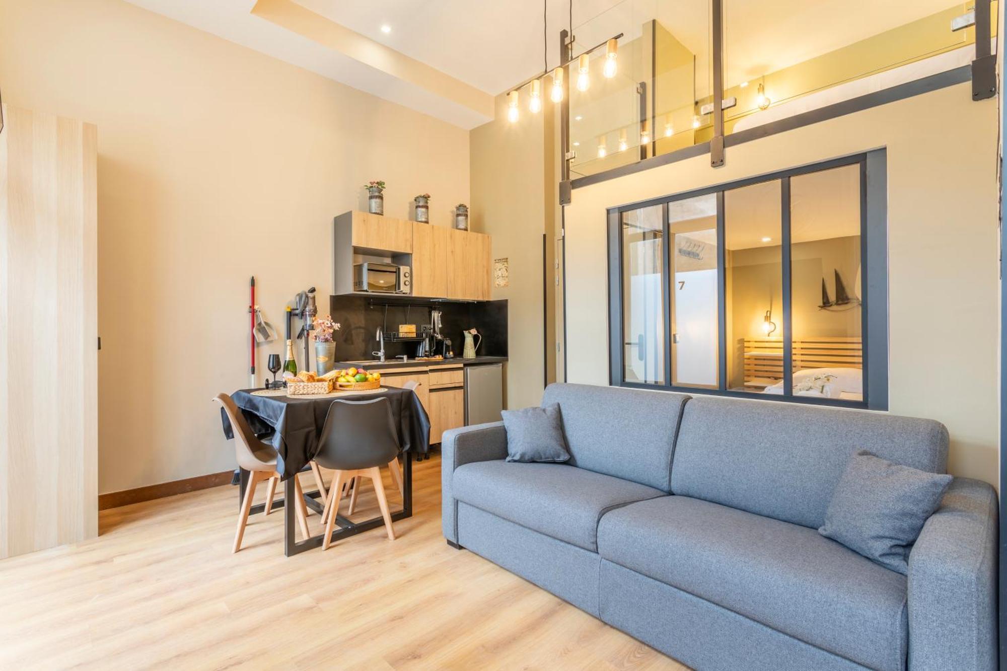 Adira Marseille Montgrand 2 Etoiles Daire Dış mekan fotoğraf